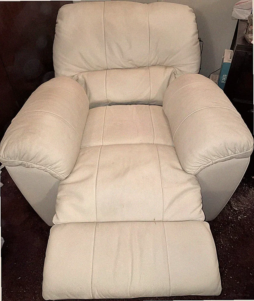 PALLISER POWER LEATHER RECLINER - WHITE - MINT